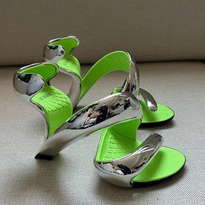 OCANDY THEA SANDAL FUTURISTIC HEELS - SILVER/GREEN